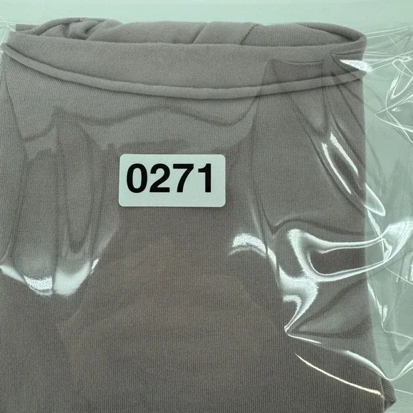 John Galt Womens Long Sleeve Scoop Neck Raw Hem Crop Top Mauve Taupe Size 2 - Picture 8 of 8